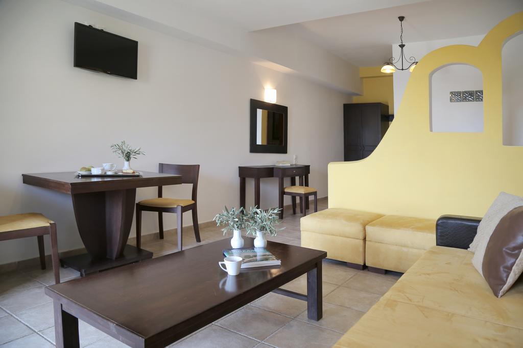 Yalis Hotel Votsi  Dış mekan fotoğraf